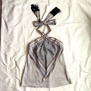 Top, sleeveless, tie at neck
